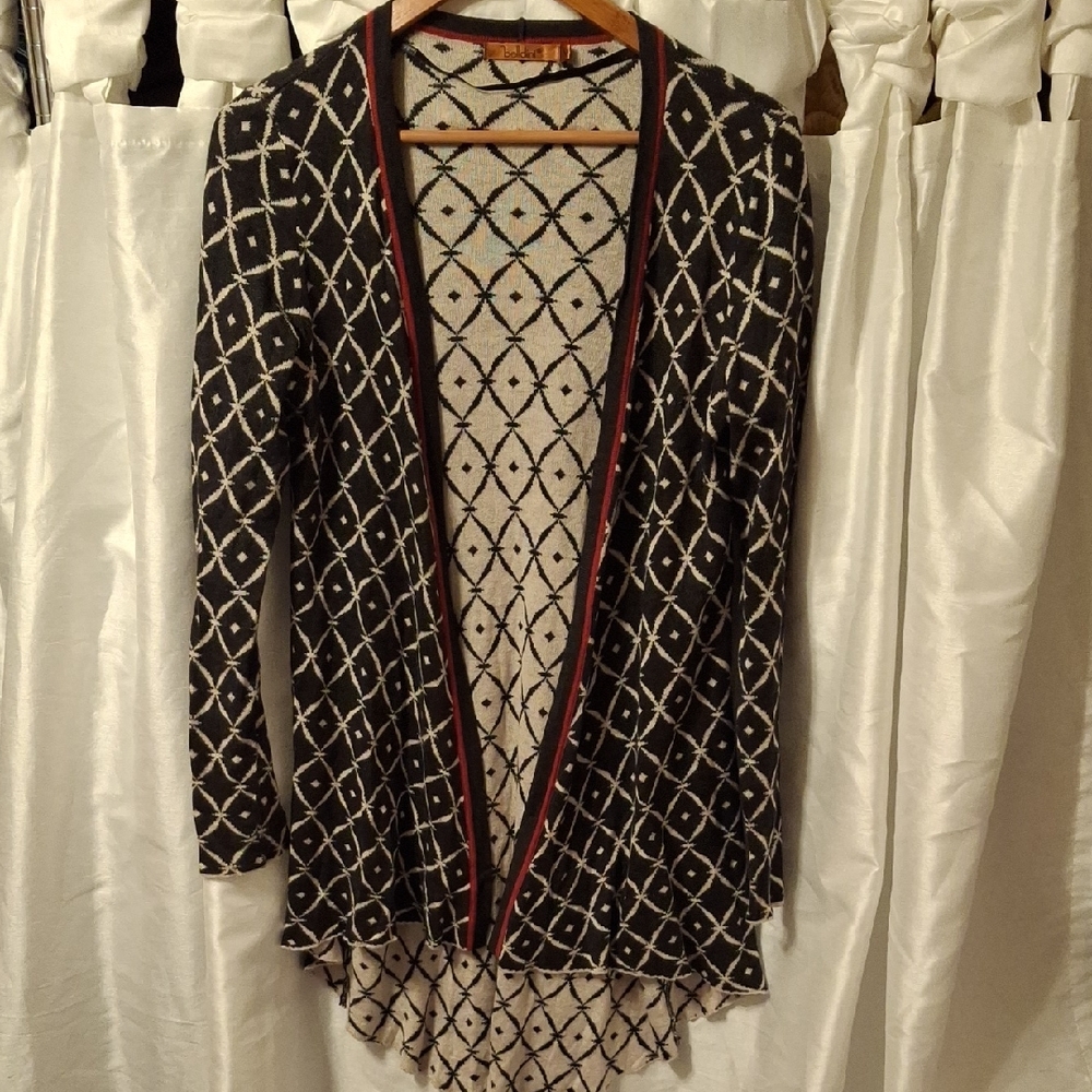 Belldini Black and Cream Geometric Cardigan Med